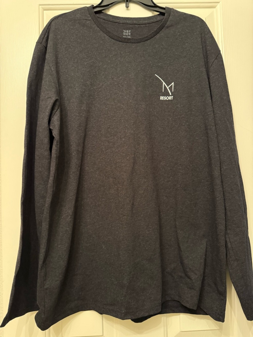 Casino shirt M casino. Excellent condition